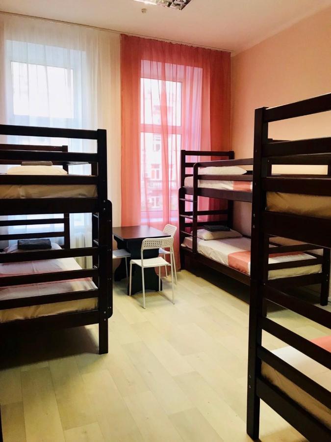 U-Compass Hostel Kyiv Exterior photo