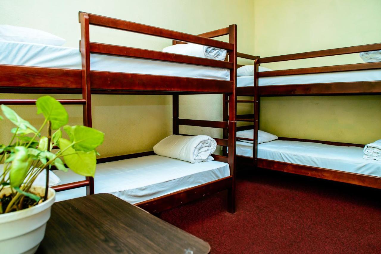 U-Compass Hostel Kyiv Exterior photo
